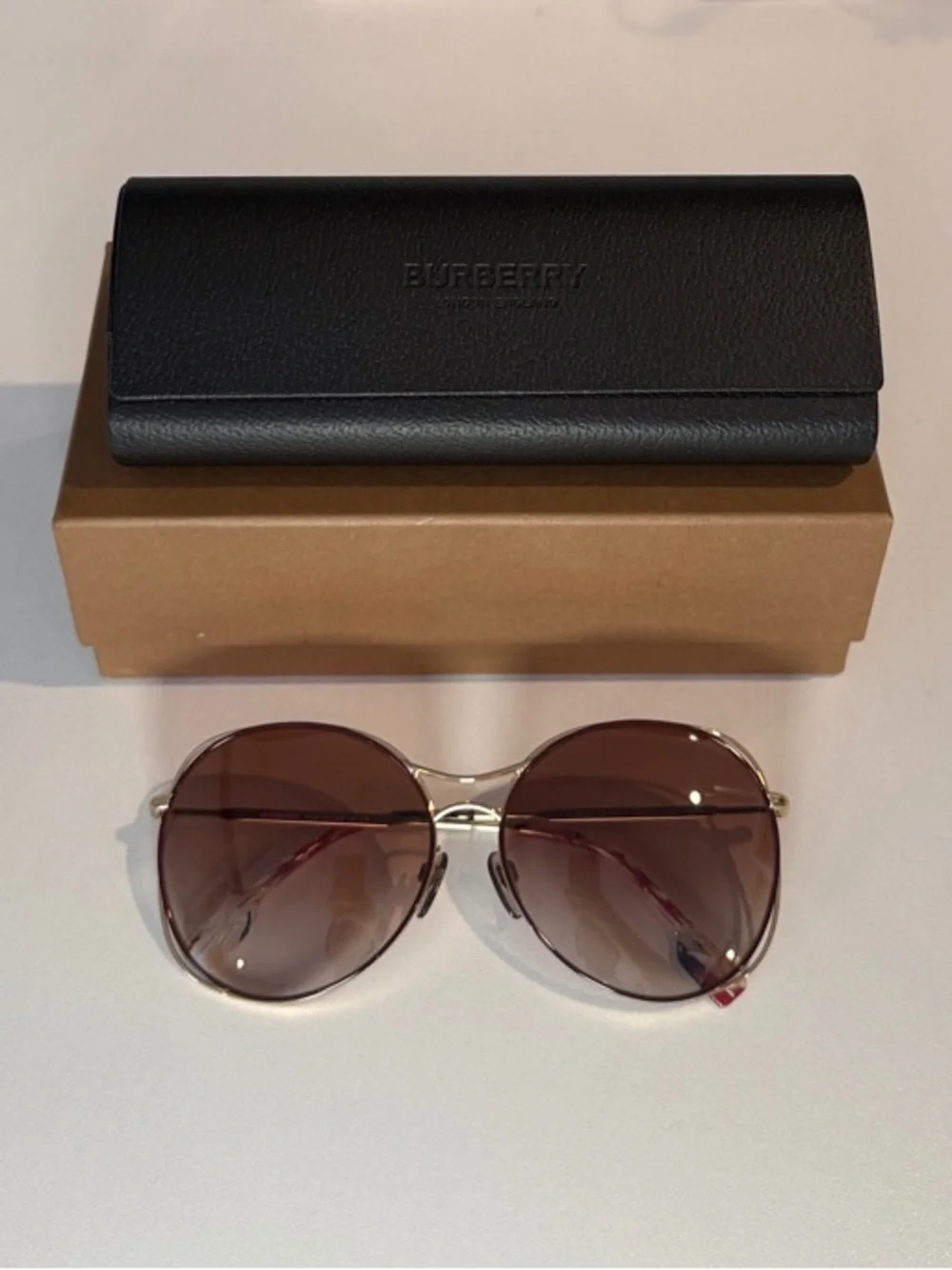 Burberry BE3105 sunglasses
